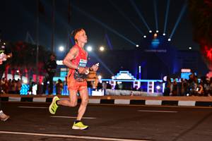 BIB: 4089
                            <button type="button" onclick="openModal(15051511)" class="btn btn-primary btn-sm float-right btn-popup" data-toggle="modal" data-target=".modal-high-quality">
                        <i class="fas fa-shopping-cart"></i> Add to Cart
                    </button>
                                            <button type="button" onclick="isThisMe(15051511, true)" class="btn btn-success btn-sm float-right btn-popup btn-isme hidden" data-toggle="tooltip" data-placement="bottom" title="นี่คือรูปของคุณใช่ไหม คลิกที่นี่เพื่อเอาเข้าอัลบั้ม">
                        <i class="fas fa-plus"></i> Add to album
                    </button>
                    <button type="button" onclick="isThisMe(15051511, false)" class="btn btn-warning btn-sm float-right btn-popup btn-isnotme hidden">
                        <i class="fas fa-ban"></i> Remove from album
                    </button>